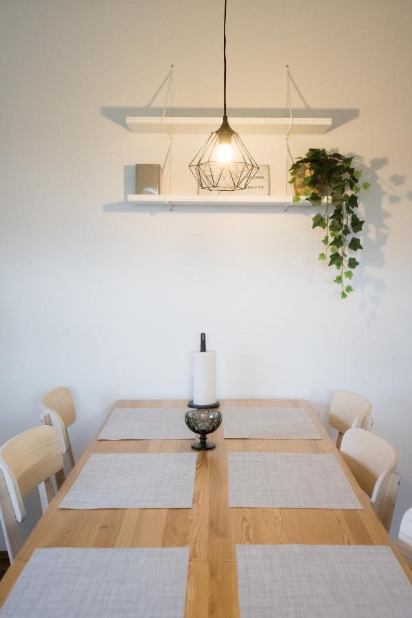 Guesthouse Helluland Kiðagil Kültér fotó