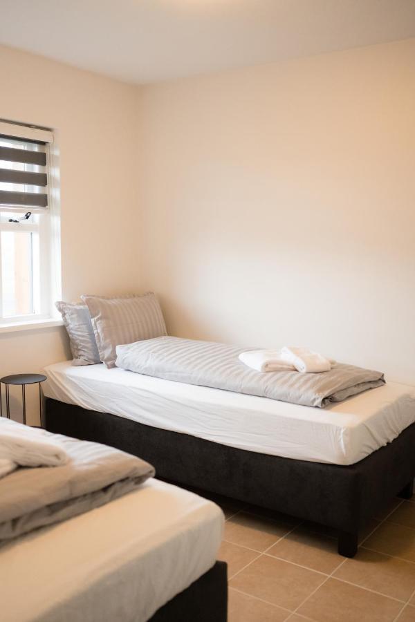 Guesthouse Helluland Kiðagil Kültér fotó