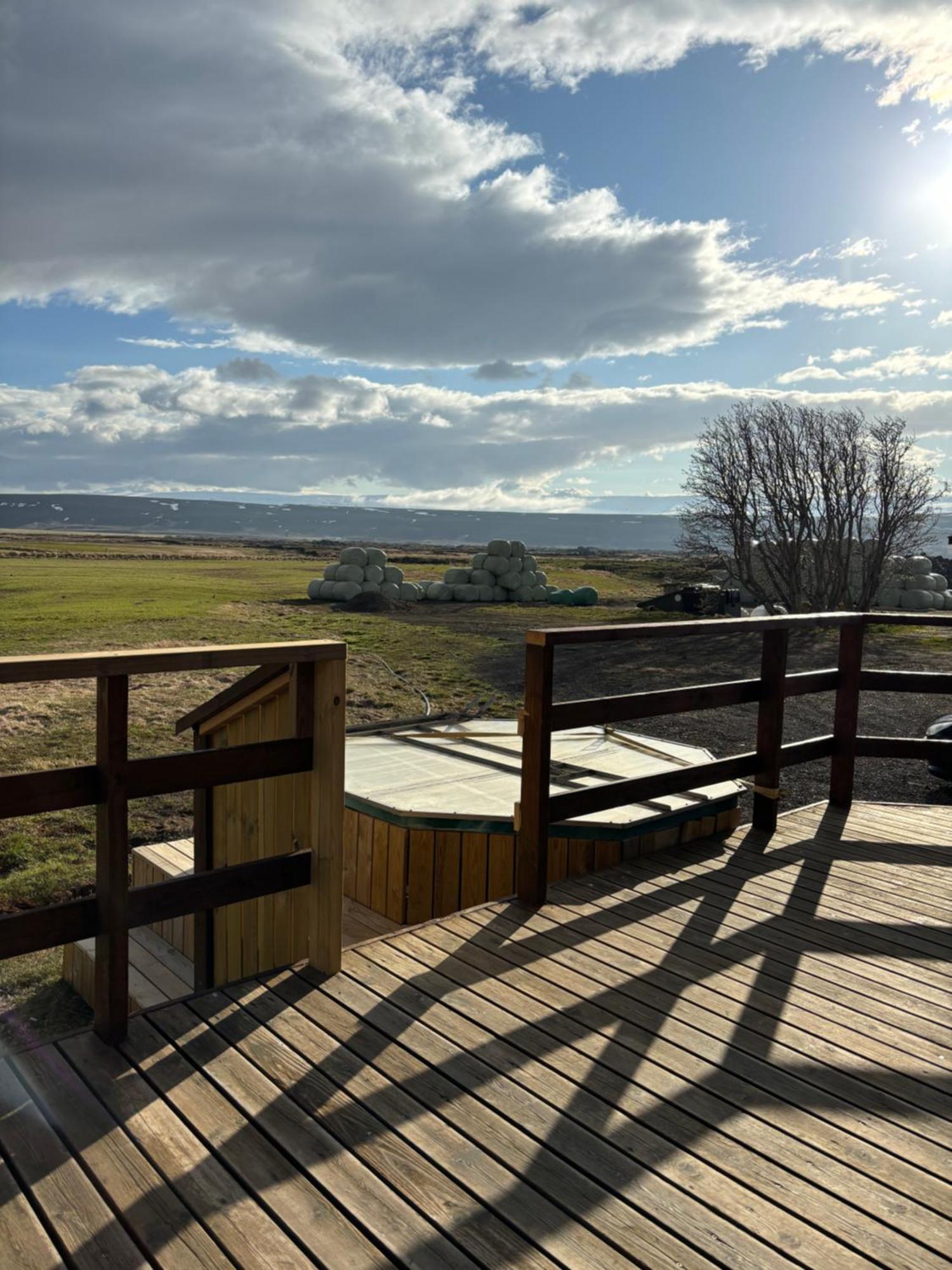 Guesthouse Helluland Kiðagil Kültér fotó